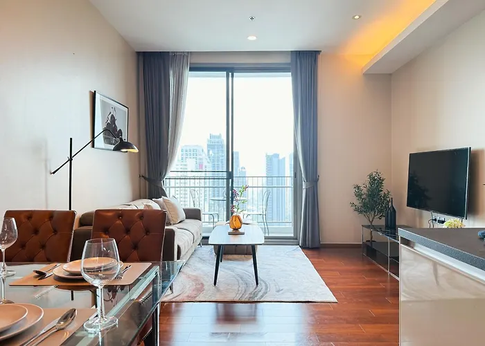 Near Bts - High Floor - Pool And Gym - Sontana