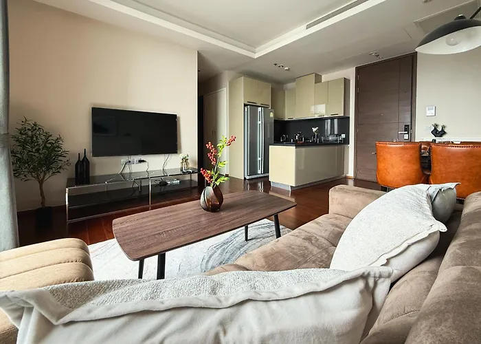 Near Bts - High Floor - Pool And Gym - Sontana Apartamento Banguecoque