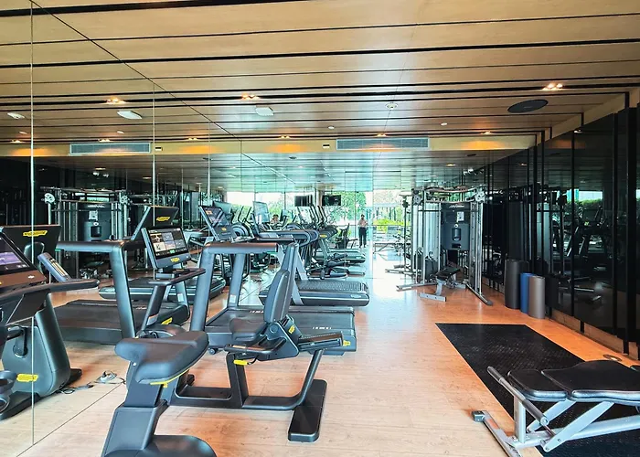 Near Bts - High Floor - Pool And Gym - Sontana Apartamento Banguecoque
