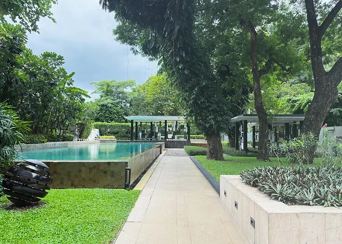 Near Bts - High Floor - Pool And Gym - Sontana Apartamento Banguecoque