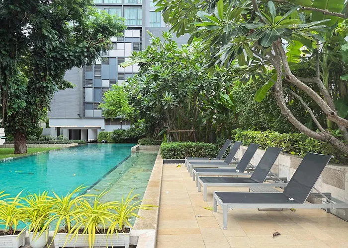 Near Bts - High Floor - Pool And Gym - Sontana *