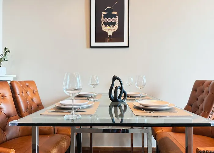 Apartment Near Bts - High Floor - Pool And Gym - Sontana Bangkok